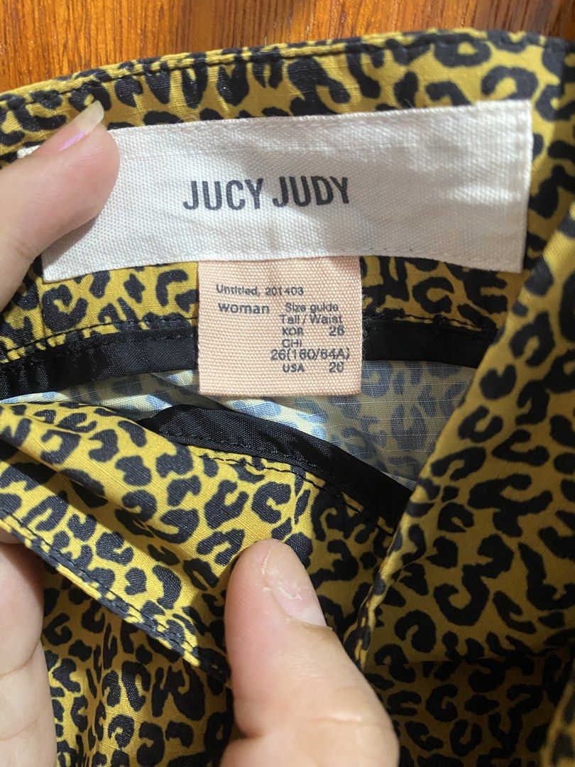 Leopard Long Skirt (Category: Skirts) located in Navotas City. Submitted by allsaledecluttering (Listing ID 1462085603, Image 2). Description: .