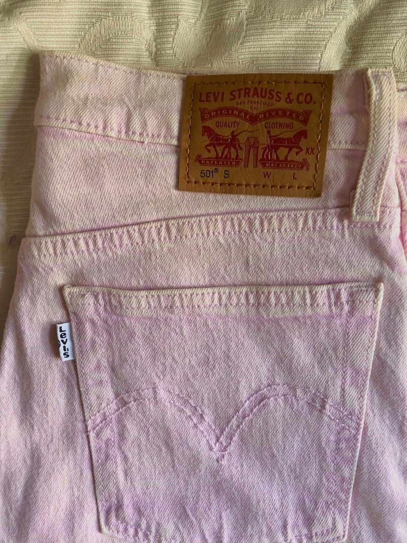 Levi's 501 Pink Denim Jeans (Category: Jeans) located in Zamboanga. Submitted by outtagetme (Listing ID 1462082344, Image 1). Description: - Authentic Levi's 501 Jeans - Light Pink Wash - Size: W26 on tag, 28 fit 30 via tape measure - Frayed Hem Detail - Ideal for a Casual Look first to pay basis DM for inquiries 📩📩.