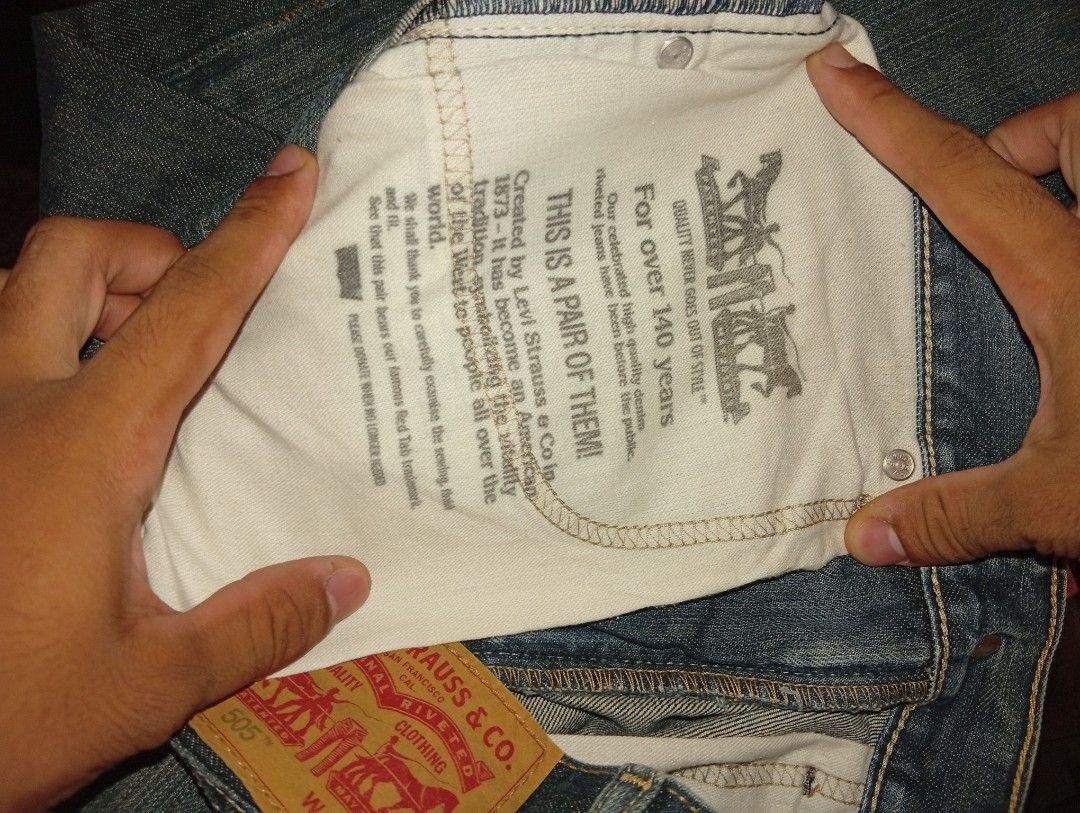 Levi's 505 Jeans W31 L32 (Category: Jeans) located in Manila. Submitted by cihkrose.12 (Listing ID 1462051153, Image 2). Description: Levi’s 505 Jeans – Almost New Condition Size: W31 L32 Regular/Straight fit Clean medium-light blue wash Leather patch still clear and intact Looks barely used / almost new Made in Mexico Very clean and well-maintained. Soft denim and ready to wear. Measurements available upon request. Shipping fee to be shouldered 
