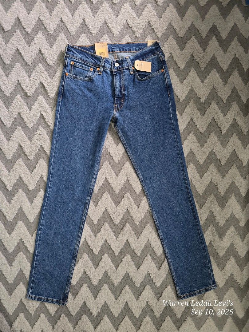 Levi's 511 Slim Fit (30,31,34) (Category: Jeans) located in Manila. Submitted by wd_closet (Listing ID 1462036433, Image 2). Description: .