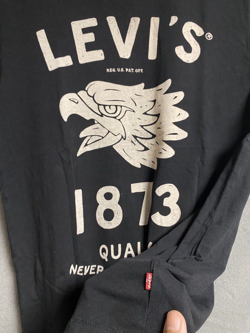 LEVIS SHIRT (Category: Tshirts & Polo Shirts ) located in Cabuyao City. Submitted by ukaythriftshirt (Listing ID 1462133445, Image 2). Description: LEVIS SHIRT GOOD AS NEW MEDIUM FIT TO SEMI LARGE DIMES 19-27 COLOR RATE 9/10 NO ISSUE - 549.