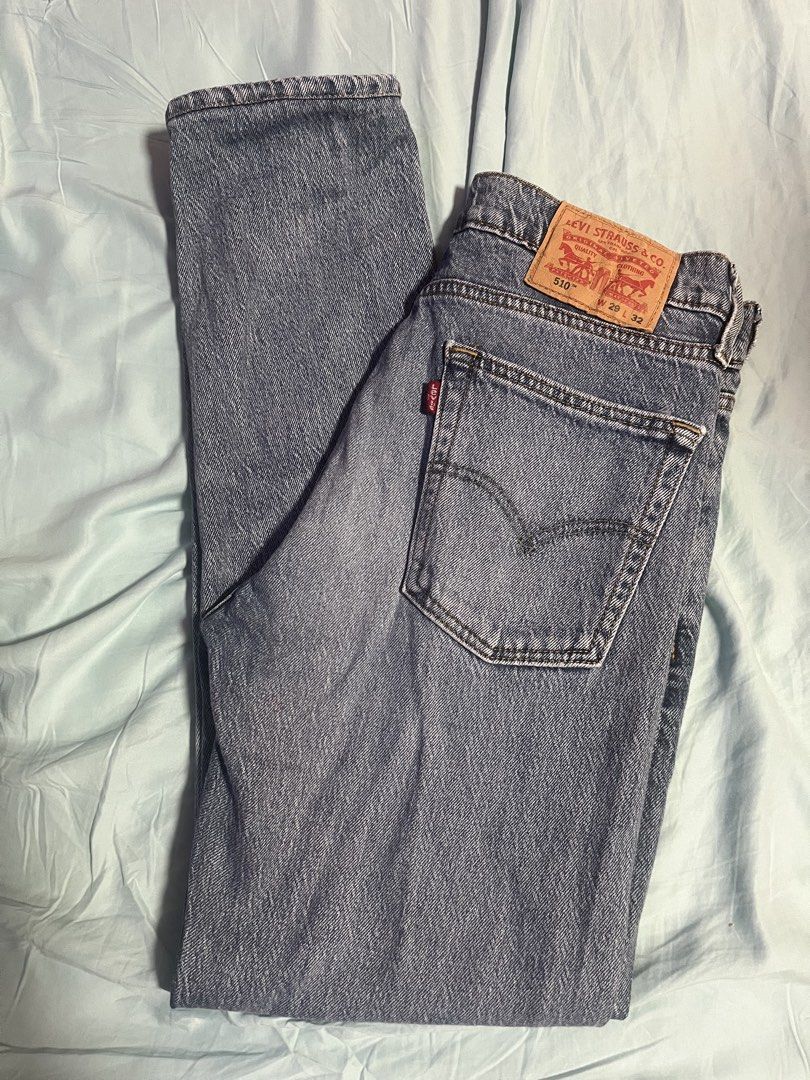 Levis w29 L32 (Category: Coats, Jackets and Outerwear) located in Manila. Submitted by gentle.vegaprince (Listing ID 1462250681, Image 1). Description: .