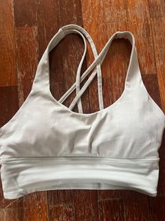 (Category: ) located in . Submitted by preloved-xcs (Listing ID 1462083383, Image 1). Description: .