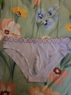 (Category: ) located in . Submitted by epinormous (Listing ID 1462156985, Image 1). Description: .