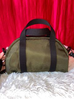(Category: ) located in . Submitted by bella.ken.varietystore (Listing ID 1462176714, Image 1). Description: .