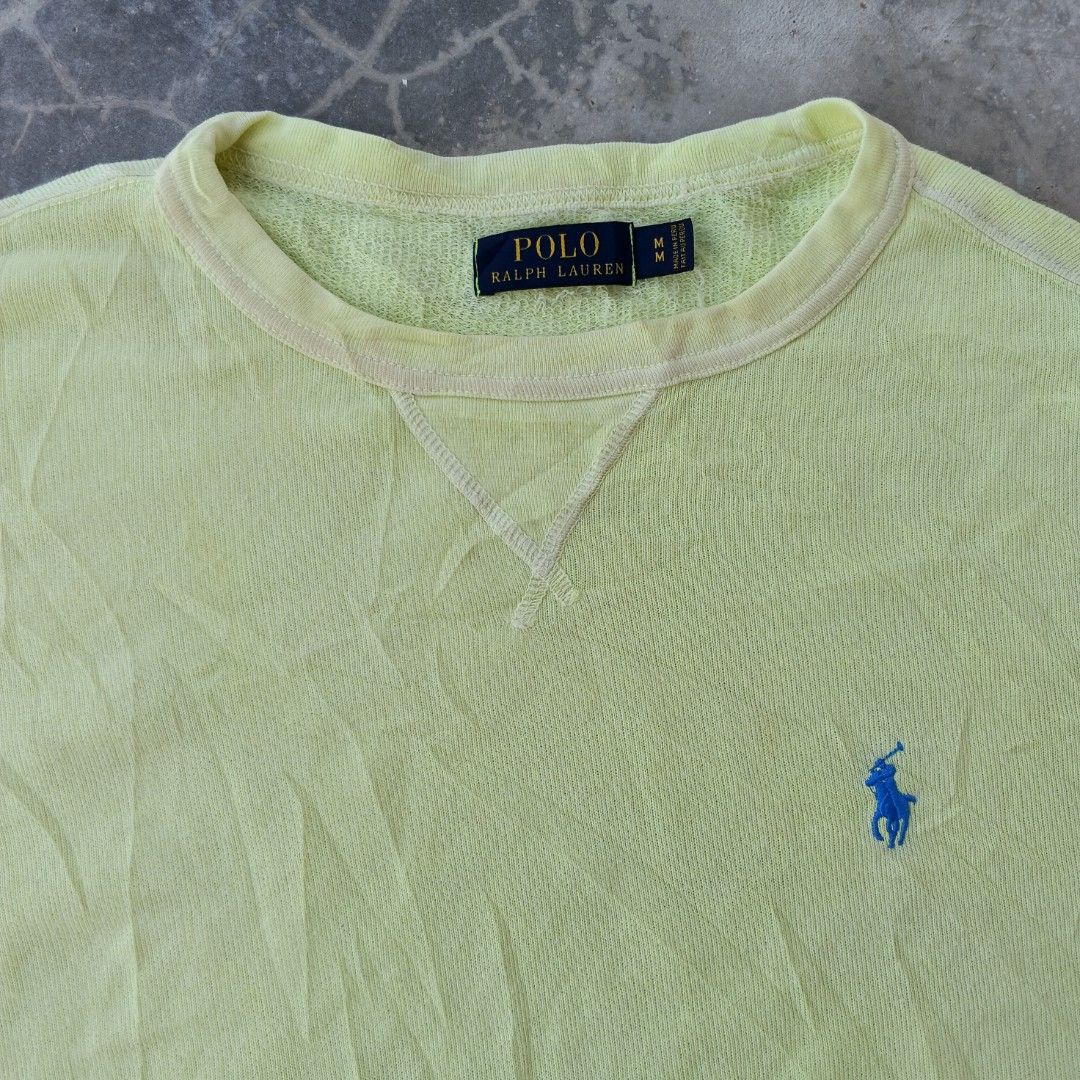 Longsleeve RL (Category: Luxury Apparel) located in Mati. Submitted by thrift_vibes (Listing ID 1462140918, Image 2). Description: Excellent Condition.