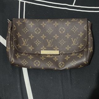 (Category: ) located in . Submitted by usedgoods.ilo (Listing ID 1462128930, Image 1). Description: .