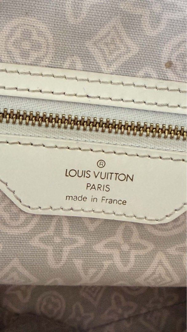 Louis Vuitton Monogram Canvas Tote Bag (Category: Luxury Bags & Wallets) located in Manila. Submitted by whemc (Listing ID 1462068903, Image 3). Description: - Authentic Louis Vuitton tote bag - Classic pink and grey monogram pattern - Genuine leather straps - Gold hardware - Spacious interior for daily essentials - Stylish and practical for any occasion - Shows some signs of wear on canvas and leather.