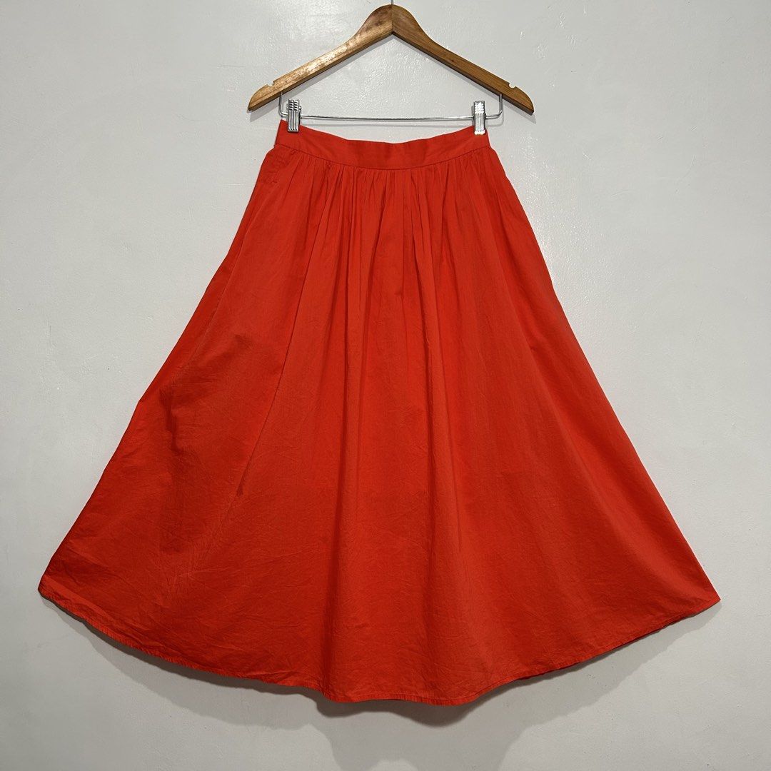 Lowrys Skirt (Free Size) (Category: Dresses) located in Caloocan City. Submitted by lulufanatics (Listing ID 1462233446, Image 2). Description: Good as new 💯 Vibrant Color Loc:North Caloocan 📍.