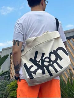 （分類：）位於 。 由 keen-336 提交（商品編號 1462080888，圖片 1）。簡介： 。