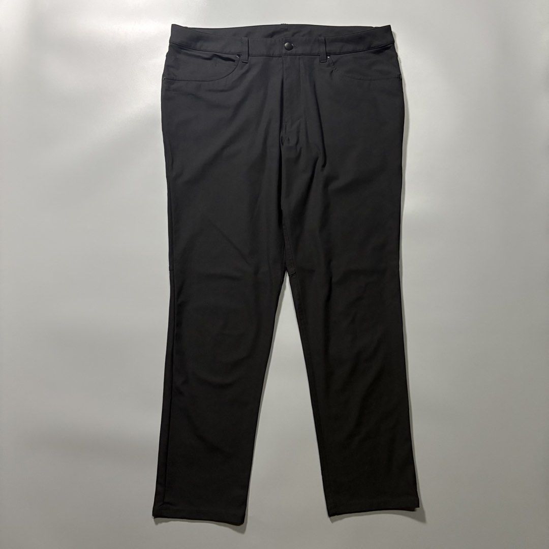 Lululemon ABC Pants Size 36 (Category: Activewear) located in Tayabas. Submitted by bayabaskartell (Listing ID 1462260072, Image 2). Description: .