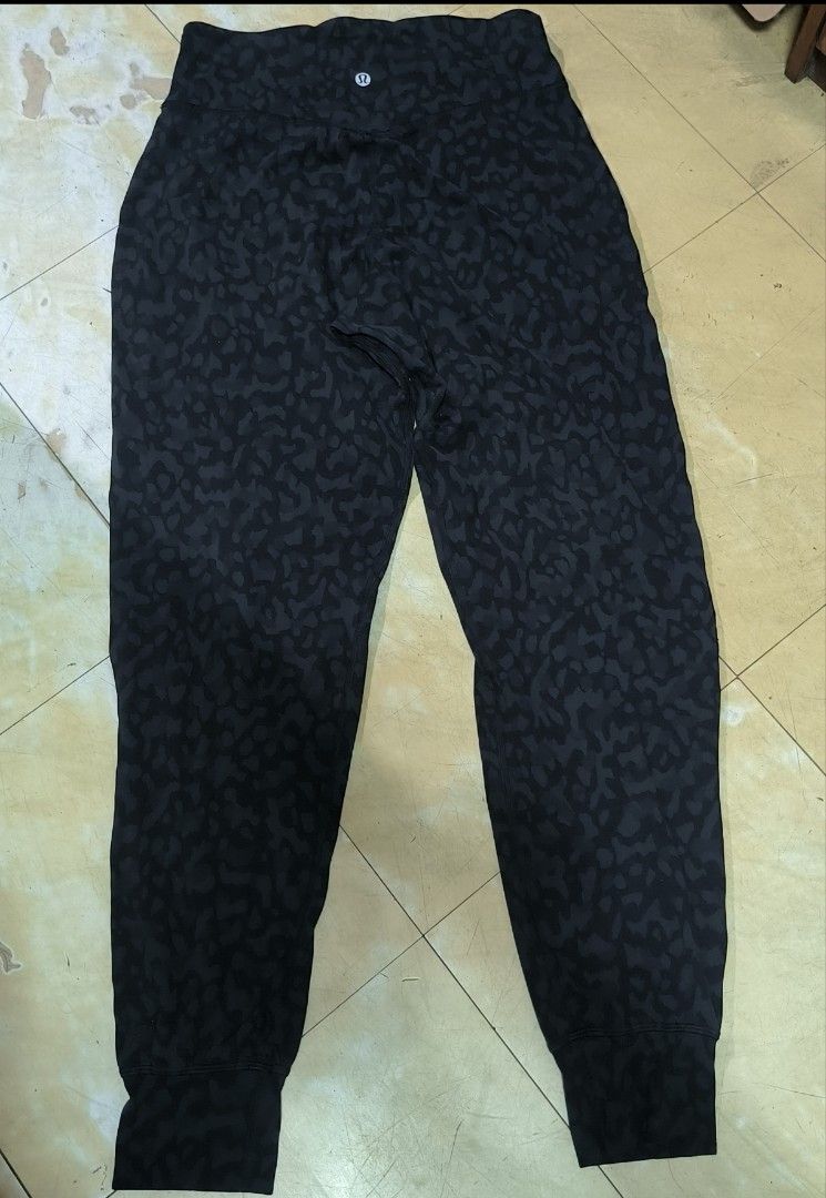 Lululemon Align Leopard Print High-Rise Jogger Pants Size 6 (Category: Activewear) located in Manila. Submitted by itsmelawrence (Listing ID 1462207230, Image 1). Description: - Lululemon Align Joggers - Black and grey leopard print - High-rise fit - Jogger style with cuffed ankles - Super soft and comfortable fabric - Ideal for lounging or light workouts - Size: 6.