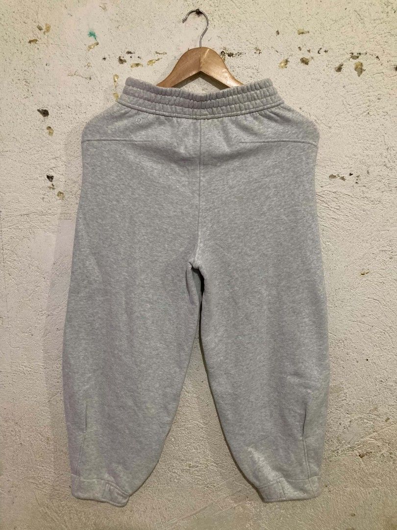 Lululemon Grey Jogger Sweatpants (Category: Other Bottoms) located in San Jose del Monte. Submitted by zen31 (Listing ID 1462238455, Image 2). Description: LULULEMON JOGGER SWEATPANTS 24 TO 28 WAIST W/ LACE, 33 LENGTH, 11 THIGH, & 5 HEM EXCELLENT CONDITION 10/10 COLOR RATE NO ISSUE.