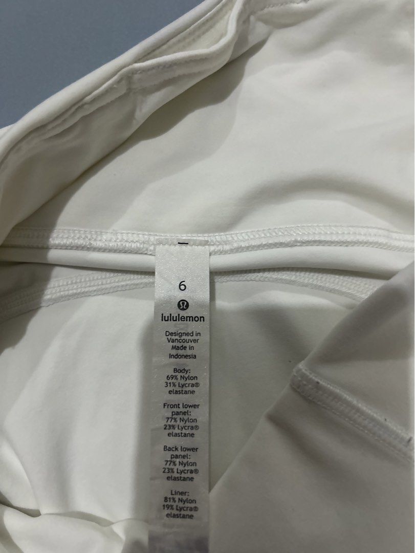 Lululemon Leggings (Category: Activewear) located in Manila. Submitted by chen_clybelles (Listing ID 1462179441, Image 3). Description: with color transfer, pls see last pic S to M.