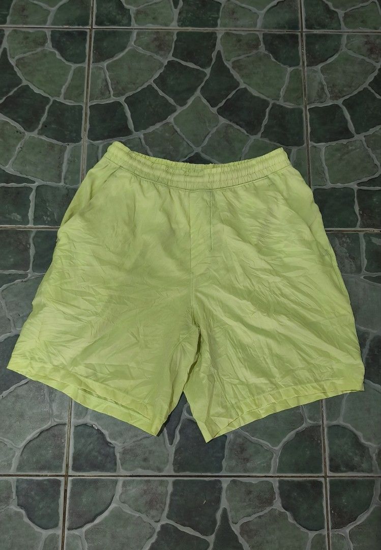 Lululemon Pace Breaker Shorts (Category: Activewear) located in Caloocan City. Submitted by kimyhan (Listing ID 1462257992, Image 2). Description: Dot Small Washed Excellent Condition.