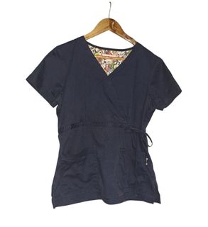 (Category: ) located in . Submitted by scrubsuitshoppreloved (Listing ID 1462048465, Image 1). Description: .