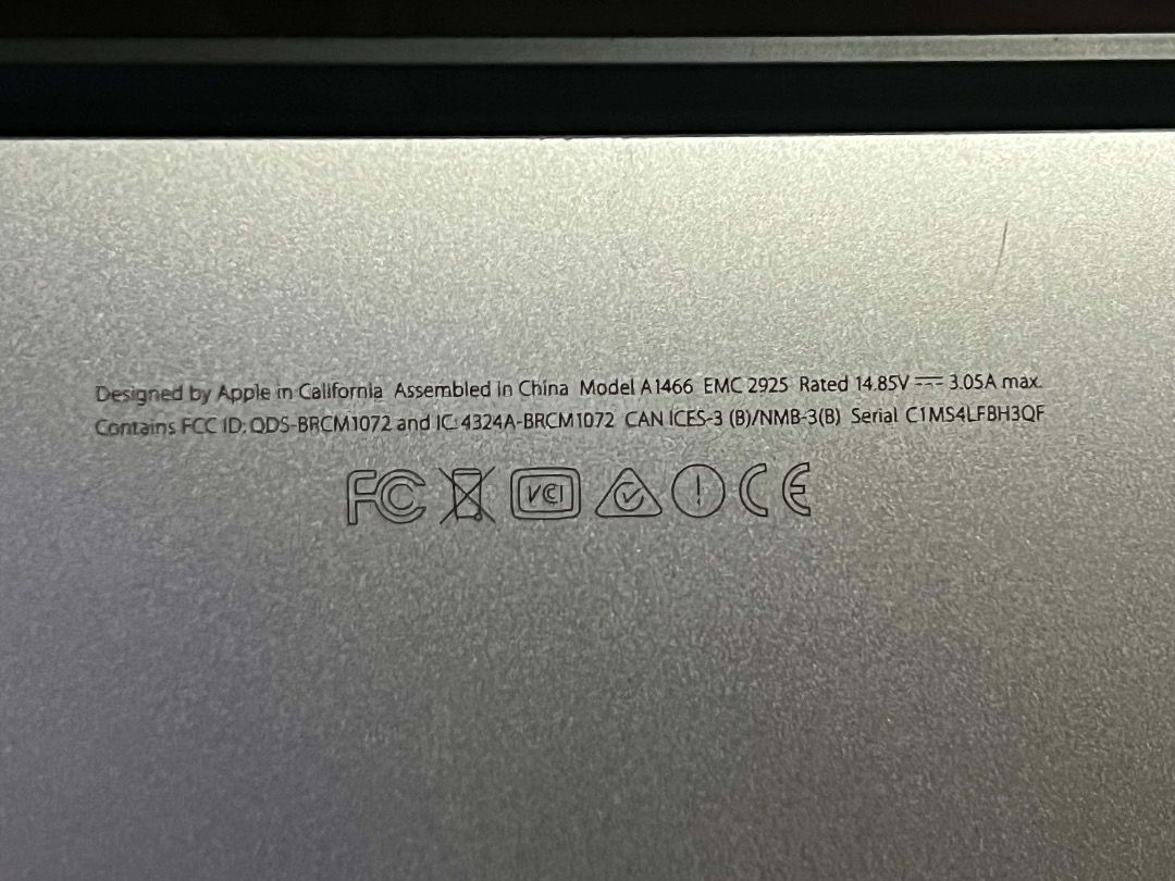 Macbook Air 2015 (Category: Laptops & Notebooks) located in Caloocan City. Submitted by angelacalu57121 (Listing ID 1462201323, Image 2). Description: Macbook Air 2015 (256gb) Lcd Issue negotioable.