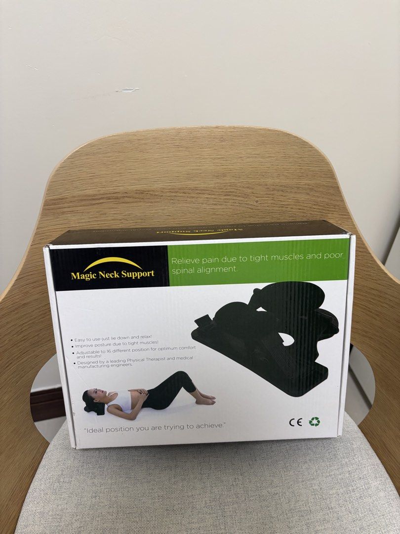 Magic neck support （分類：運動與健身 - 拉伸配件）位於 Hong Kong。 由 caroltsang3 提交（商品編號 1462220106，圖片 2）。簡介： Relieve pain due to tight muscles and poor spinal alignment。
