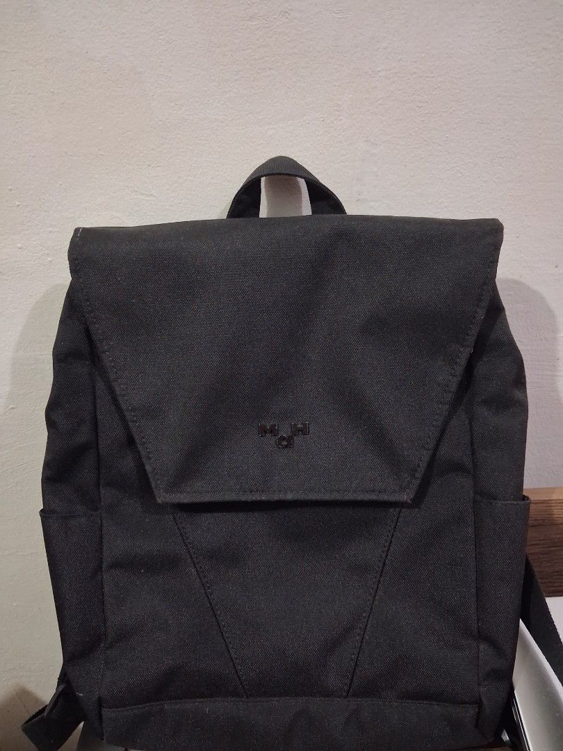 MAH 1989 Backpack (13 inches, small) (Category: Backpacks) located in San Jose del Monte. Submitted by zouhkai (Listing ID 1462138102, Image 1). Description: MAH 1989 backpack (small) thin strap 13 inches height - 33.5 cm width - 25 cm.