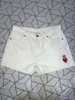 (Category: ) located in . Submitted by goods_thrift (Listing ID 1462059285, Image 1). Description: .