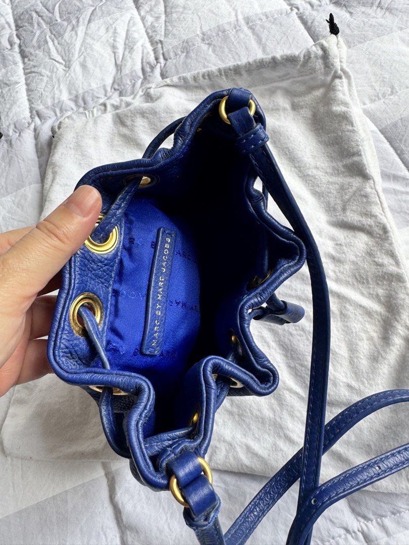 Marc Jacob (Category: Cross-body Bags) located in Manila. Submitted by supermommm (Listing ID 1462081017, Image 3). Description: .