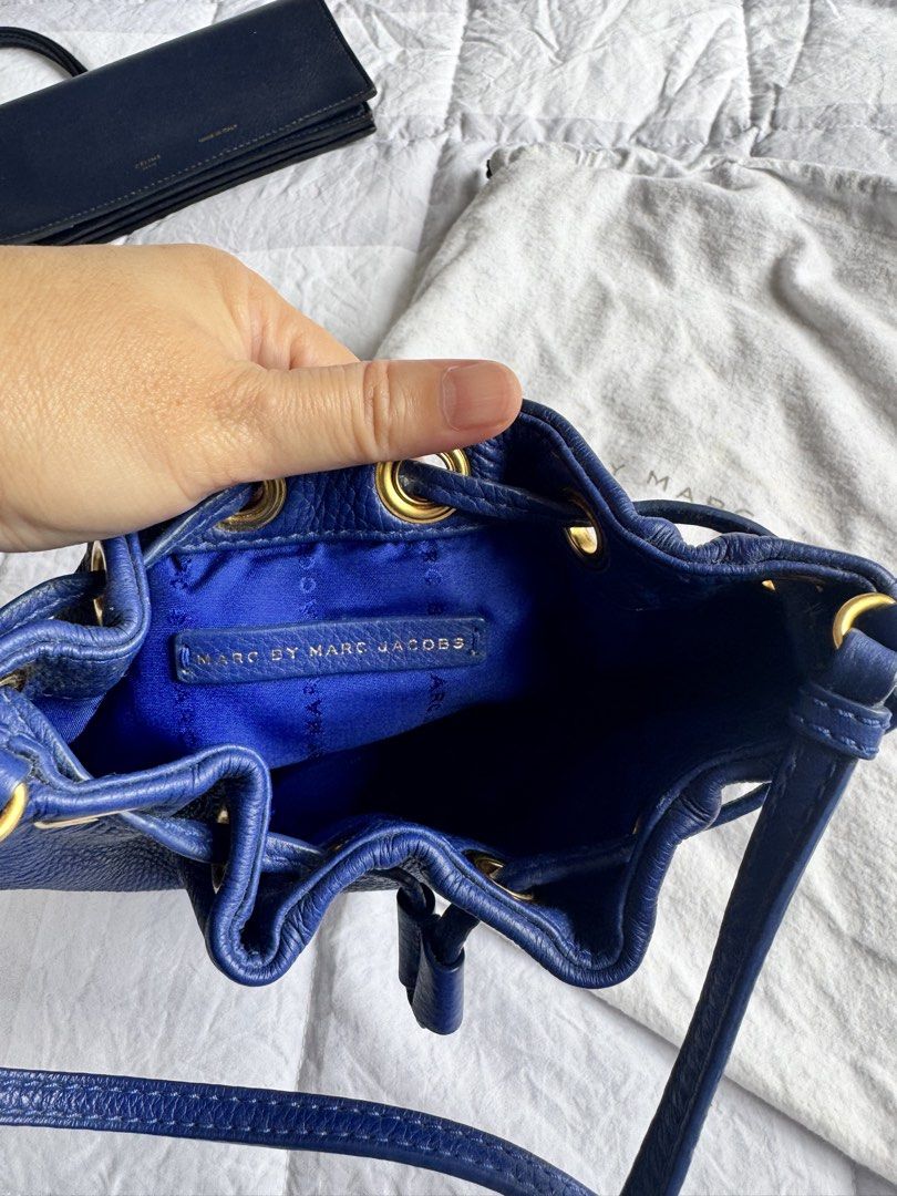 Marc Jacob (Category: Cross-body Bags) located in Manila. Submitted by supermommm (Listing ID 1462081017, Image 2). Description: .