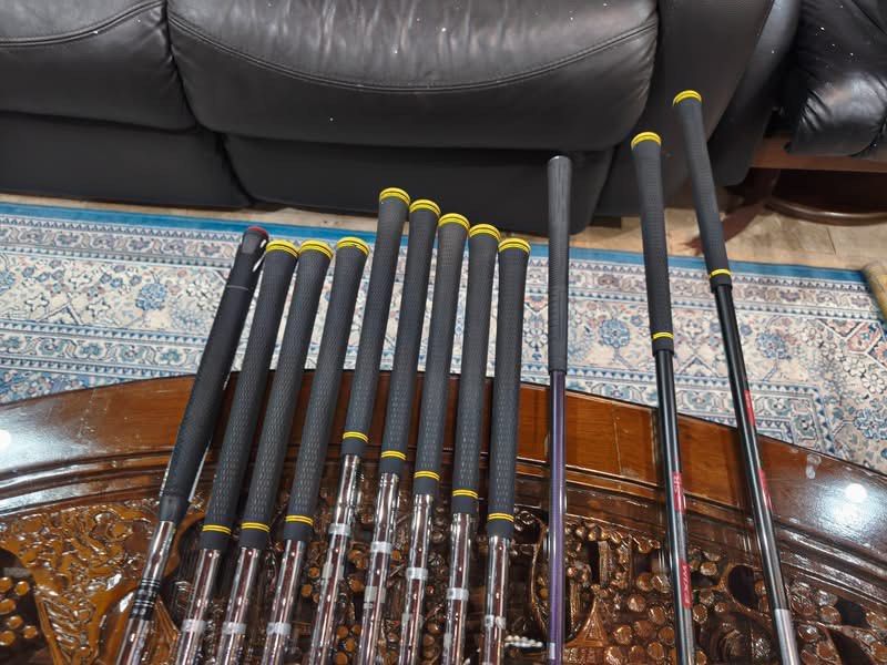 Maruman Exim Golf Set (Category: Golf) located in Paranaque City. Submitted by chips24 (Listing ID 1462185446, Image 3). Description: For Sale Maruman Exim. °Maruman Exim Ns Pro S flex steel shaft irons °Maruman exim 7 wood °Maruman Exim driver °Bag inlcuded for only 12.8k pick up Bf Paranaque free shipping within MM..