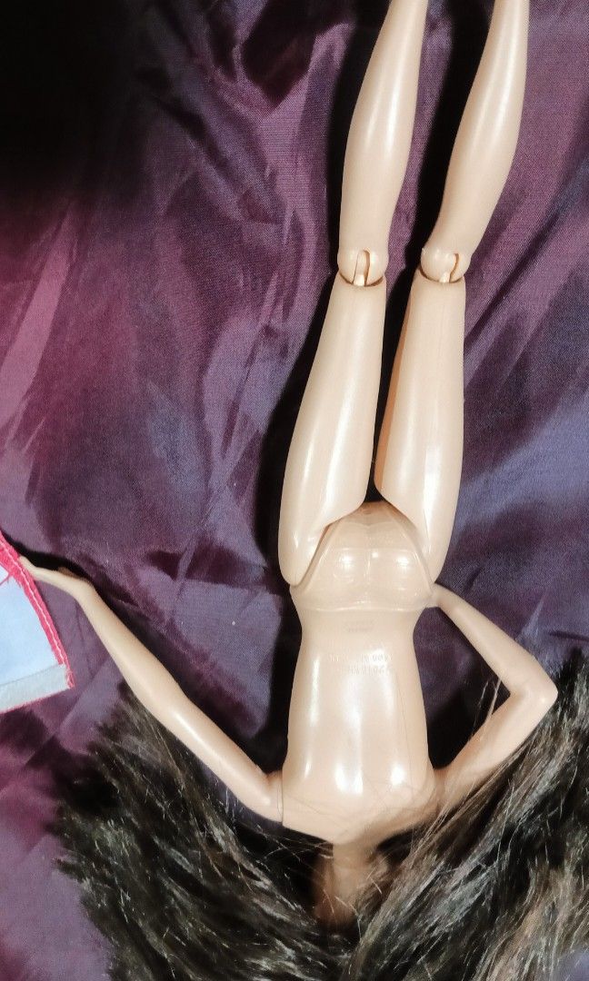MATTEL BARBIE DOLLS (Category: Babies & Kids Fashion) located in Antipolo. Submitted by foncimigz (Listing ID 1462193803, Image 1). Description: original, authentic Barbie doll manufactured by Mattel.
