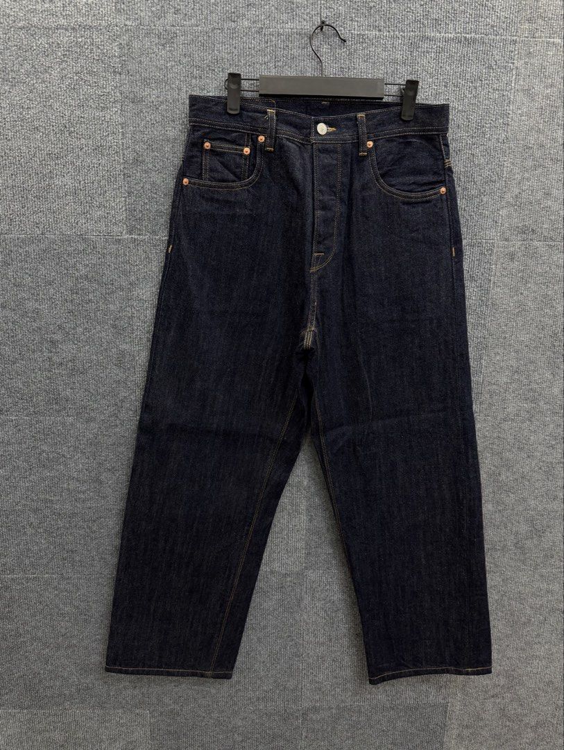MBBCAR SELVEDGE DENIM PANT (Category: Jeans) located in Marikina City. Submitted by grindmanila (Listing ID 1462115389, Image 2). Description: MENS SMALL FITS✔️ 28 - 31 WAISTLINE 39 LENGTH 9.5 HEM GOOD AS BRANDNEW✅.