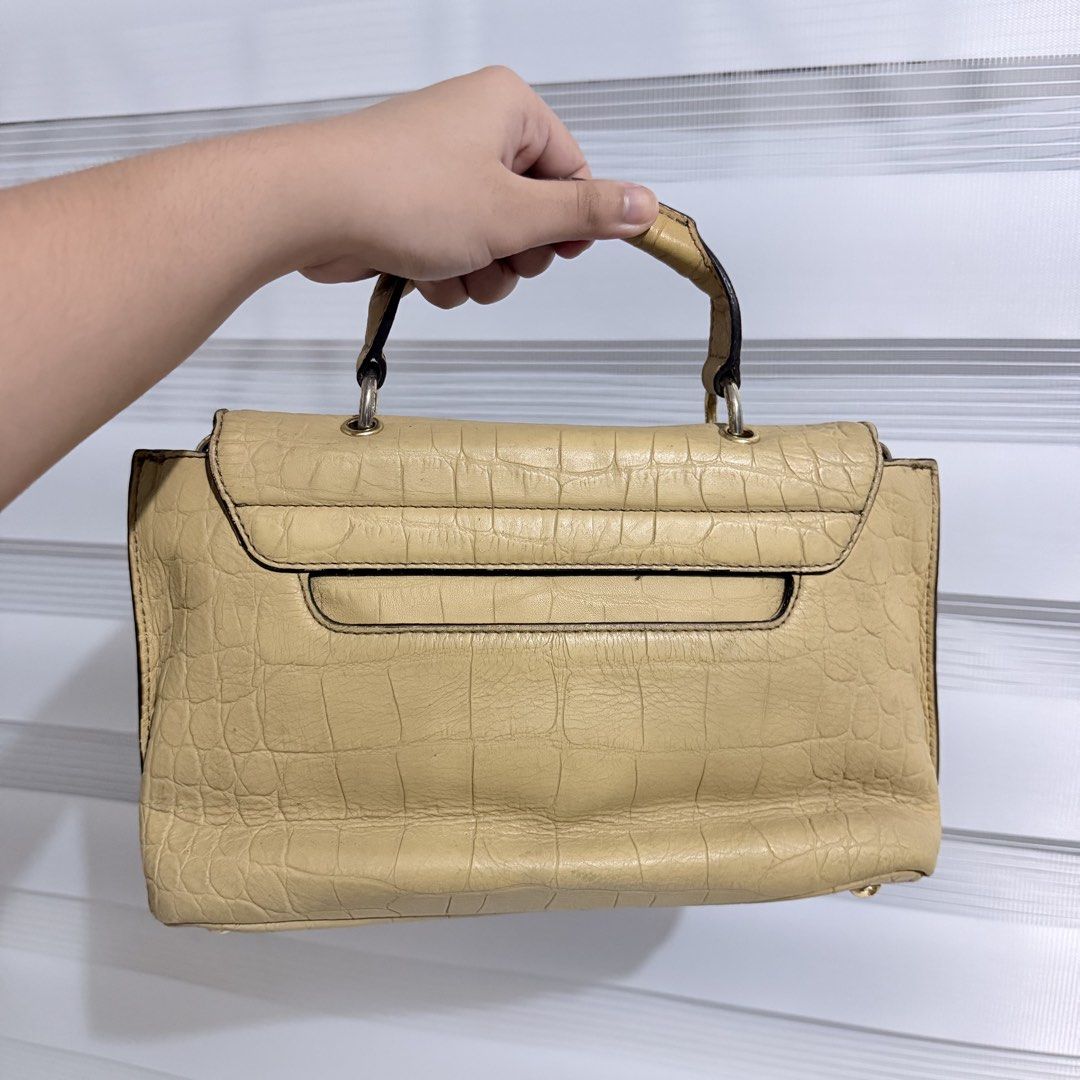 MCM Cross-body Bag (Category: Cross-body Bags) located in Cavite. Submitted by findsbyjco (Listing ID 1462125797, Image 3). Description: •dm me for more pictures & details.