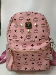 (Category: ) located in . Submitted by fashiondesancarlos05 (Listing ID 1462089136, Image 1). Description: .