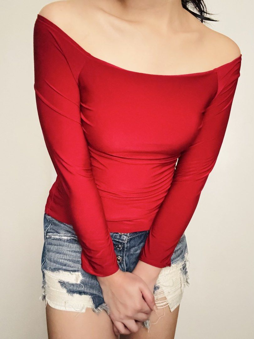 MERA Red Off-Shoulder Long Sleeve Top Size M (Category: Longsleeves) located in Bacoor. Submitted by jadiones (Listing ID 1462064641, Image 2). Description: Red off-shoulder top - Brand: MERA - Size: Medium (M) - Long sleeves - Stretchy, snug fit - Versatile: perfect for night outs or casual days - Pairs well with shorts or jeans - Made in the Philippines.
