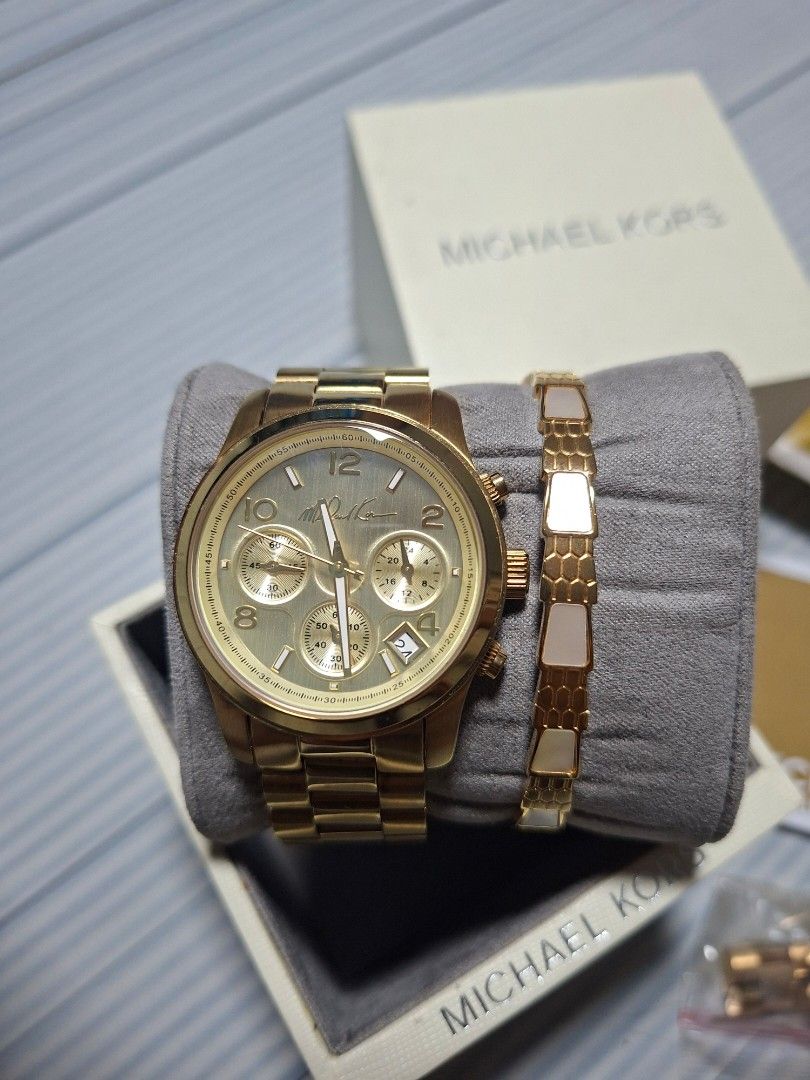Michael Kors MK-5770 (Category: Women's Watches) located in Manila. Submitted by briannekevin (Listing ID 1462181084, Image 1). Description: Rfs: Hindi na nagagamit. Need funds..