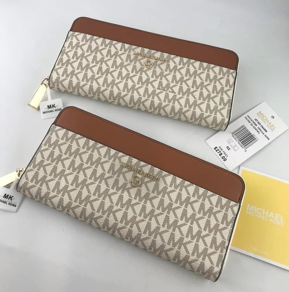 Michael Kors Wallet (Category: Wallets & Card holders) located in Manila. Submitted by bagsandmanymanymore1 (Listing ID 1462065230, Image 2). Description: MK Wallet Paperbag, dustbag and box Actual photos posted.
