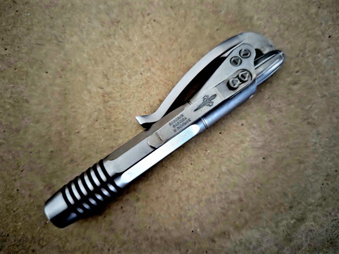 Microtech Siphon II Titanium Pen OEM (Category: Craft Supplies & Tools) located in Marikina City. Submitted by knifeandtoolphilippines (Listing ID 1462101980, Image 2). Description: Fixed Price Brand new Complete with spares OEM.