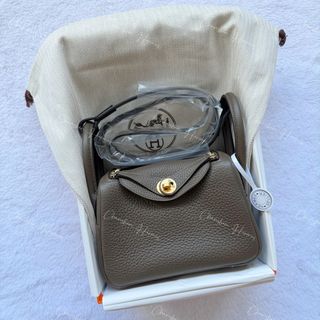 （分類：）位於 。 由 chanshin_hermes 提交（商品編號 1460544527，圖片 1）。簡介： 。