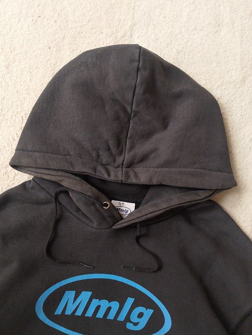 Mmlg Hoodie Medium Black Blue Logo (Category: Hoodies) located in Caloocan City. Submitted by sharpthreads18 (Listing ID 1462074463, Image 2). Description: .