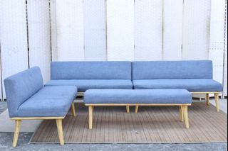 (Category: ) located in . Submitted by FurnitureGallery (Listing ID 1462258654, Image 1). Description: .