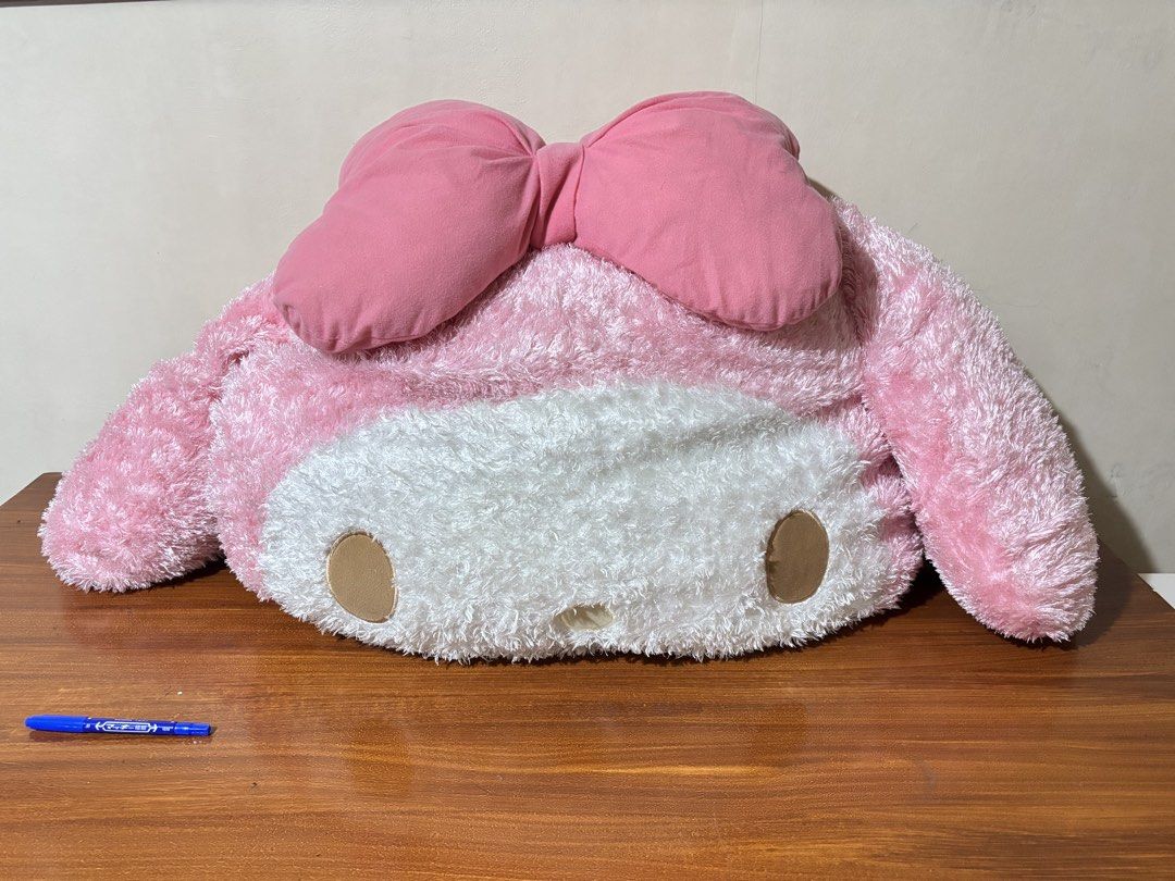 My Melody Jumbo Pillow (Category: Plushies & Soft Toys) located in Abucay. Submitted by leeeeeeeeeeen (Listing ID 1462117816, Image 2). Description: approximately 3ft x 2ft x 0.8ft free sf message melon shake in facebook to see the video charm not included, used only as a size reference.