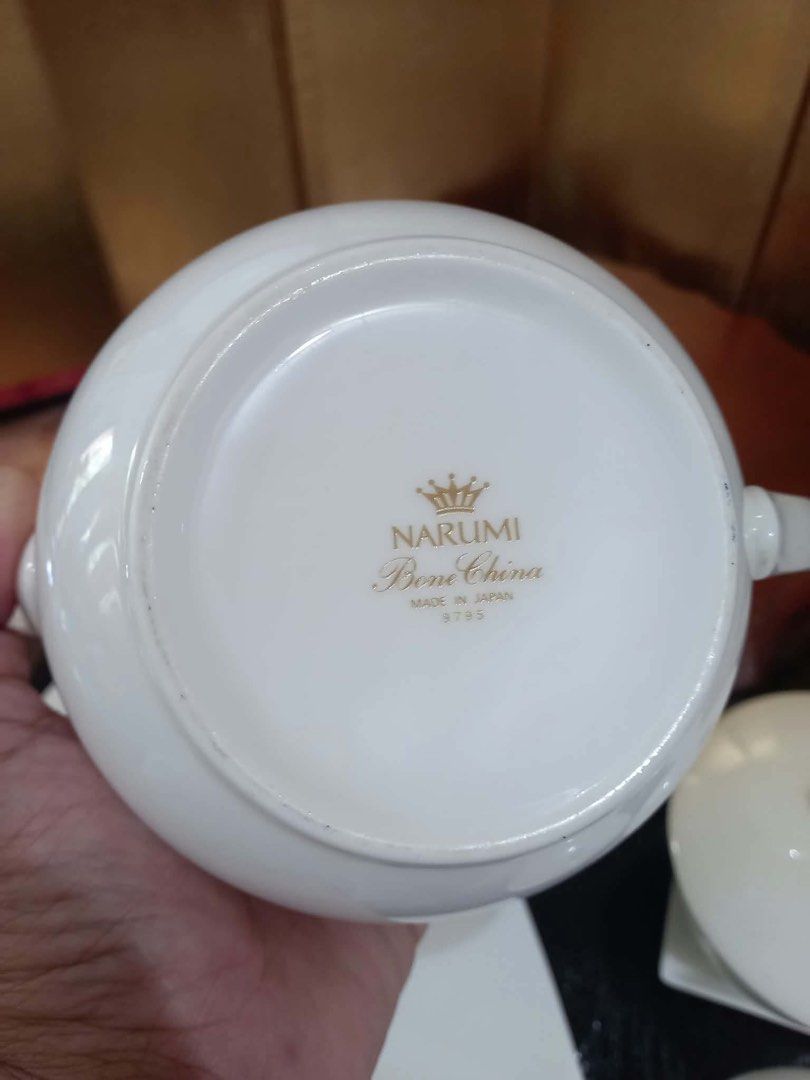 Narumi Bone China White Tea Cup Set (Category: Coffee & Tea Tableware) located in Naga. Submitted by happeemarket (Listing ID 1462212502, Image 3). Description: No box Bnew condition.