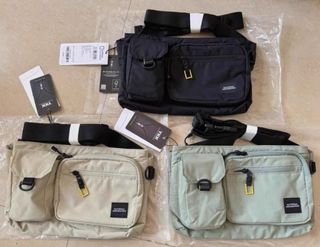 （分類：）位於 。 由 keen-336 提交（商品編號 1462081374，圖片 1）。簡介： 。