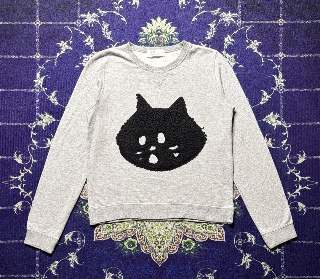 Ne Net Nya Cat Glittered Big Cat Face (Category: Tshirts & Polo Shirts ) located in Valenzuela. Submitted by telagram (Listing ID 1462108443, Image 1). Description: Width - 17.5 Length - 21 Shoulder - 14 Sleeves - 24 .