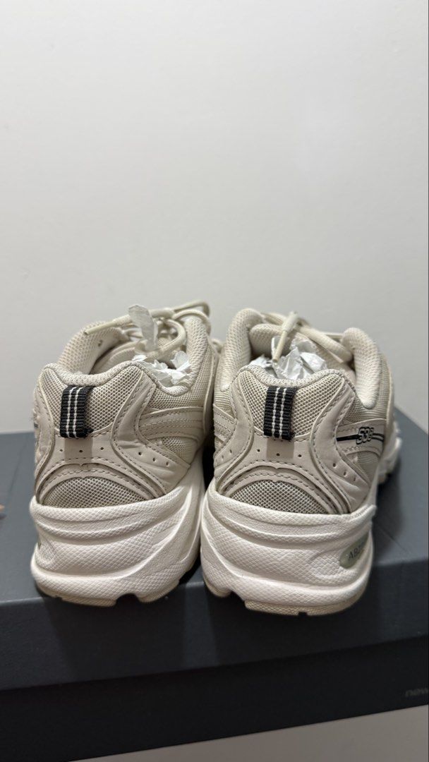 New Balance 530 Sneakers (Category: Sneakers) located in Manila. Submitted by herzze (Listing ID 1462188771, Image 3). Description: - Classic Beige/Off-White Colorway - Breathable Mesh and Synthetic Upper - Comfortable and Stylish for Everyday Wear - Versatile for Casual Outfits - Includes Original Box.