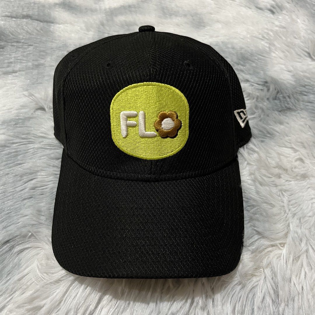 New Era (Category: Caps & Hats) located in Alubijid. Submitted by rstylthrft (Listing ID 1462206197, Image 1). Description: .
