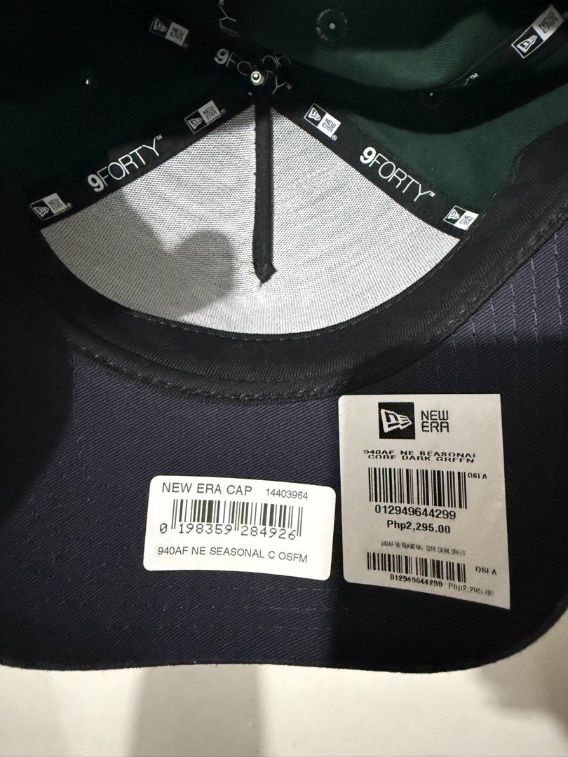 New Era Cap (Category: Caps & Hats) located in Manila. Submitted by tatithrifa (Listing ID 1462171863, Image 3). Description: Used once.