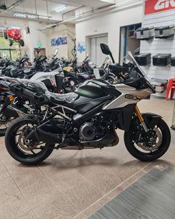 (Category: ) located in . Submitted by loois_motor_enterprise (Listing ID 1462113013, Image 1). Description: .