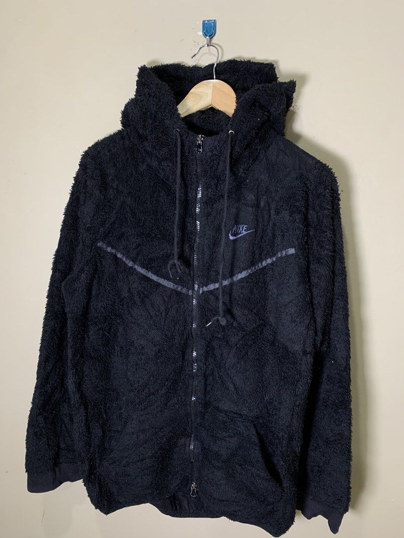 NIK* sherpa jacket (Category: Coats, Jackets and Outerwear) located in Molave. Submitted by mysticbird_38213e (Listing ID 1462152853, Image 2). Description: Good condition Need wash Maganda pa po.