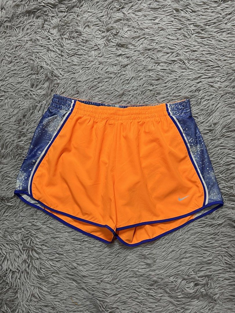 Nike Active Shorts (Category: Activewear) located in Dipolog. Submitted by krstnagnis98 (Listing ID 1462037721, Image 1). Description: Nike Active Shorts Med Like new Authentic.