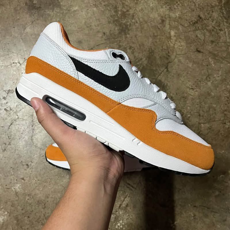 Nike Air Max 1 (Monarch) (Category: Casual Shoes) located in Antipolo. Submitted by robin.cc (Listing ID 1462054903, Image 2). Description: - brand new with box - bought from Nike store - size US10 Men’s.