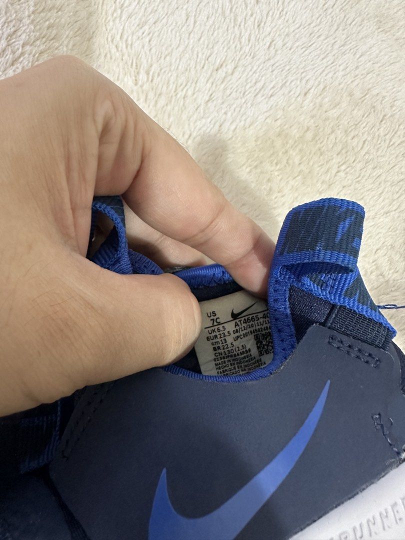 Nike baby shoes (Category: Babies & Kids Fashion) located in Marikina City. Submitted by lad_23 (Listing ID 1462111676, Image 2). Description: .